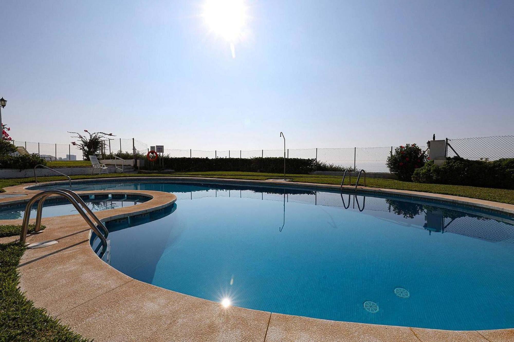 082 - Stunning Sea Views Beachfront Apartment Benalmadena Exterior photo