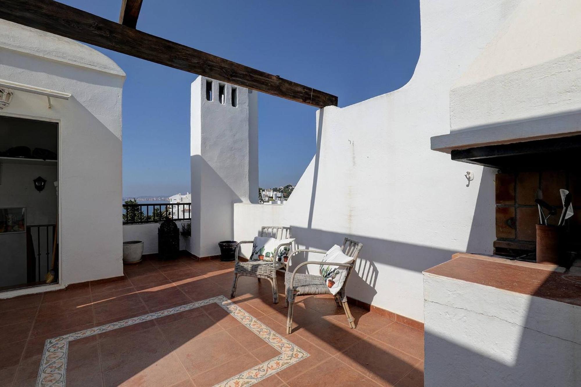082 - Stunning Sea Views Beachfront Apartment Benalmadena Exterior photo